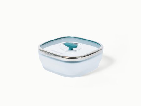 The Medium Square Dish on Sale